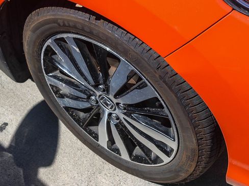 Used 2019 Honda Fit EX image 17