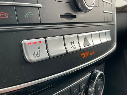 Used 2017 Mercedes-Benz GLE 350 4MATIC image 4