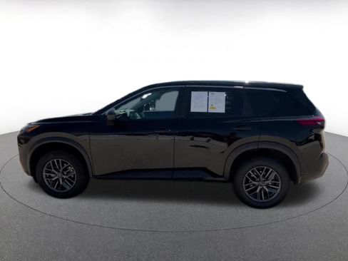 Used 2023 Nissan Rogue S FWD image 9