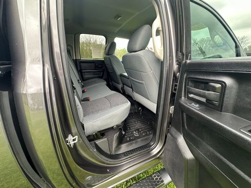 Used 2020 RAM 1500 Express w/ Wheel & Sound Group AWD/4WD image 13