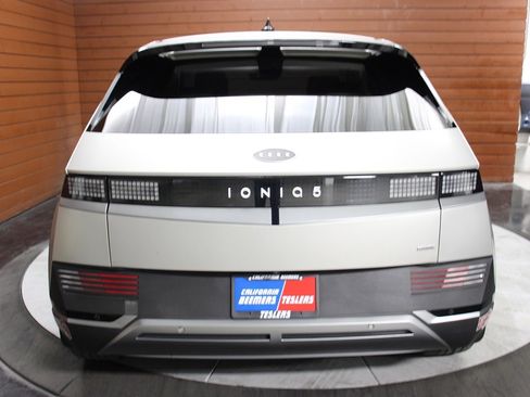 Used 2023 Hyundai Ioniq 5 SEL w/ Cargo Package image 13