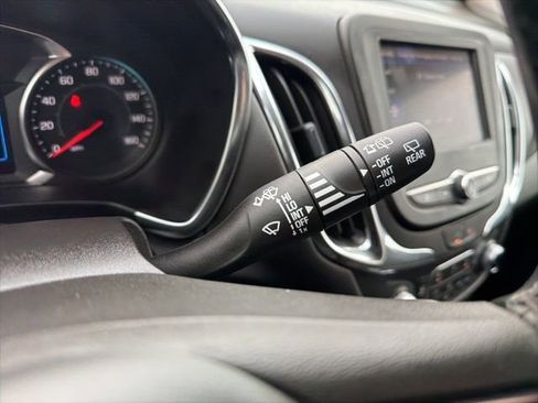 Used 2024 Chevrolet Equinox LT image 34