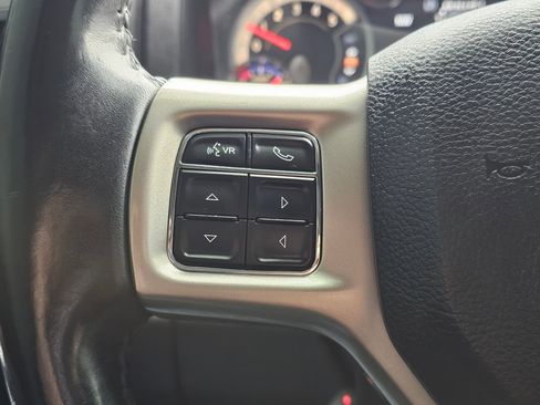 Used 2018 RAM 2500 Laramie AWD/4WD image 25