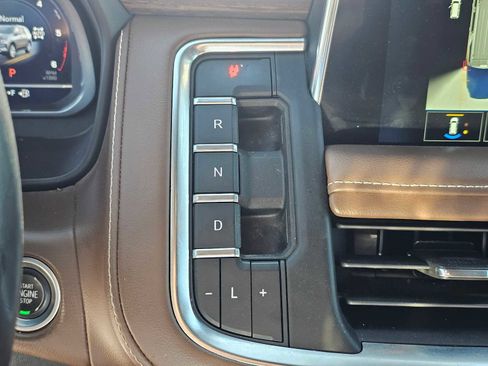 Used 2023 Chevrolet Tahoe High Country w/ LPO, Illumination Package image 30