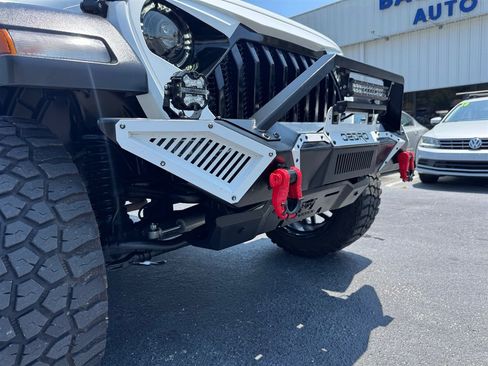 Used 2019 Jeep Wrangler Unlimited Sport S AWD/4WD image 12