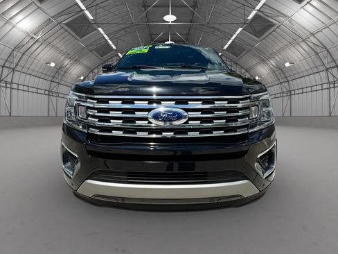 Used 2021 Ford Expedition Limited RWD image 2