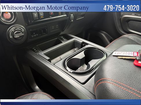 Used 2021 Nissan Titan PRO-4X w/ Pro-4x Convenience Package AWD/4WD image 36