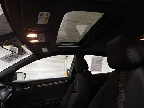 Used 2020 Honda Civic EX image 19