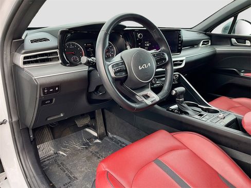 Used 2023 Kia K5 GT-Line image 9