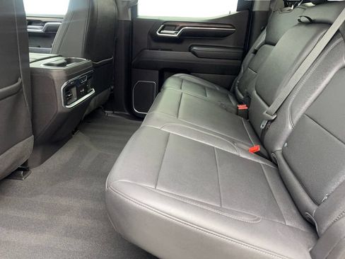 Used 2024 GMC Sierra 1500 SLT RWD image 35