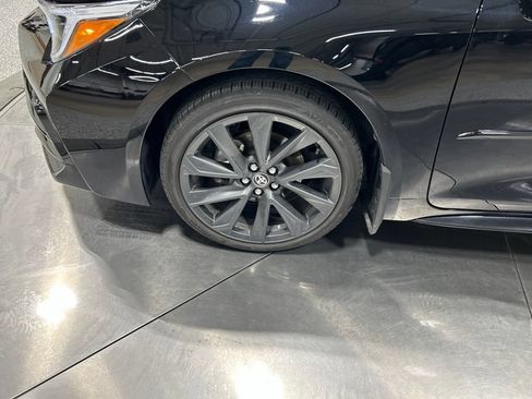 Used 2025 Toyota Corolla SE FWD image 28