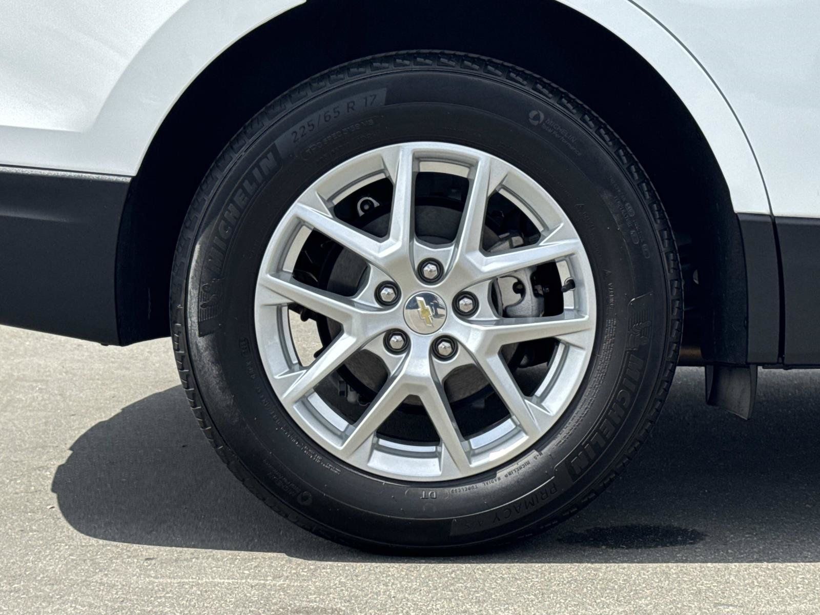 Used 2024 Chevrolet Equinox LT w/ LPO, Cargo Package FWD image 34