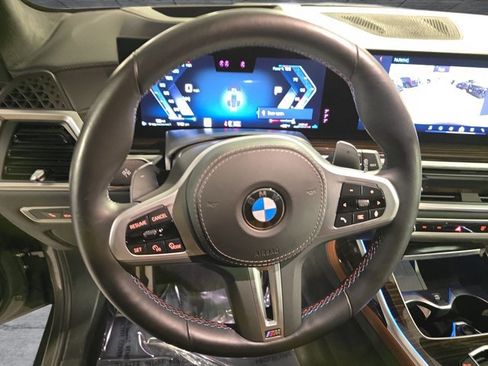 Used 2025 BMW X7 M60i AWD/4WD image 20