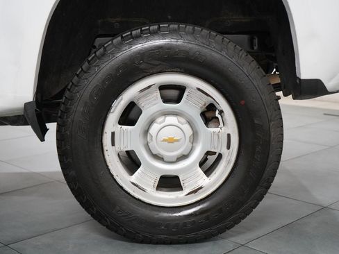 Used 2022 Chevrolet Colorado W/T w/ WT Convenience Package RWD image 49