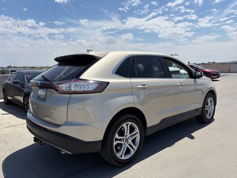 Used 2018 Ford Edge Titanium w/ Equipment Group 302A FWD image 2