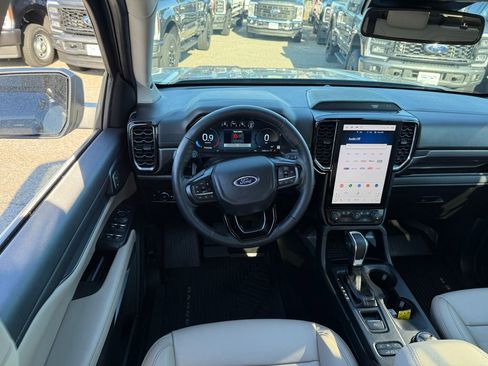 Certified 2025 Ford Ranger Lariat w/ FX4 Off-Road Package image 6