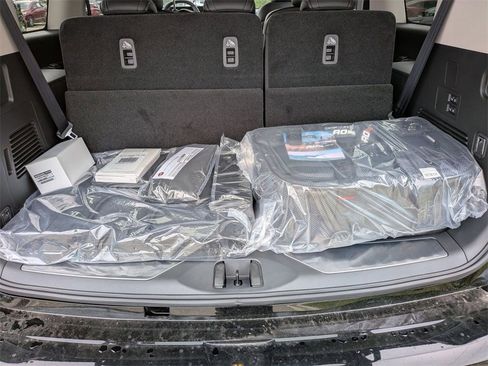 New 2026 INFINITI QX80 Pure w/ Cargo Package image 26