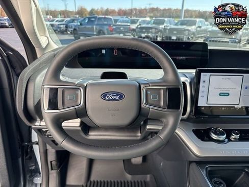 New 2025 Ford Expedition Max Active AWD/4WD image 12