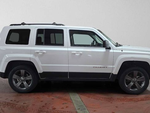 Used 2015 Jeep Patriot High Altitude AWD/4WD image 3