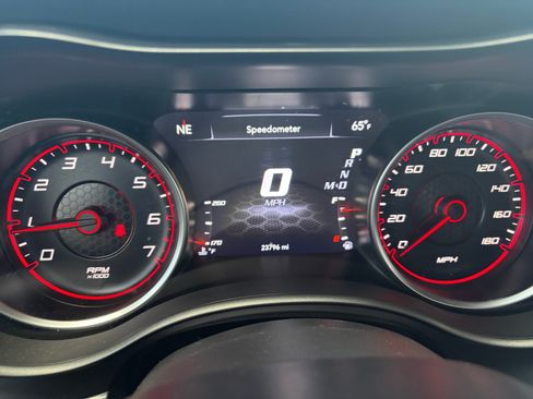 Used 2022 Dodge Charger Scat Pack w/ Dynamics Package RWD image 22