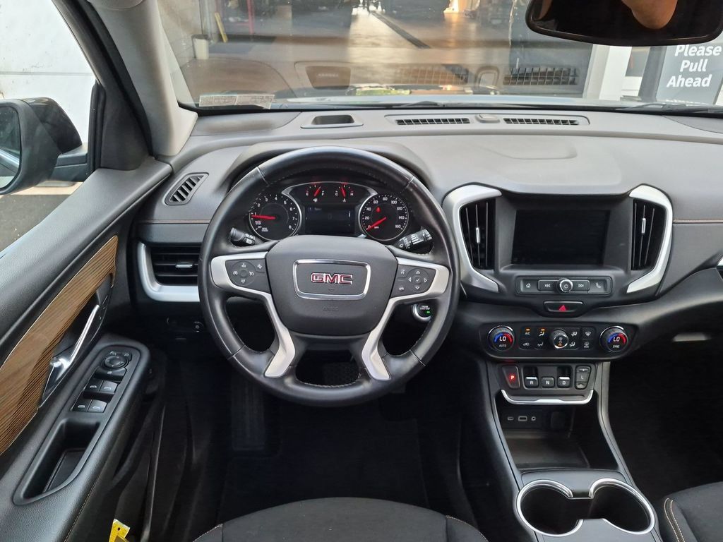Used 2021 GMC Terrain SLE w/ Driver Convenience Package AWD/4WD image 23