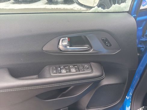 New 2026 Chrysler Pacifica Select image 17