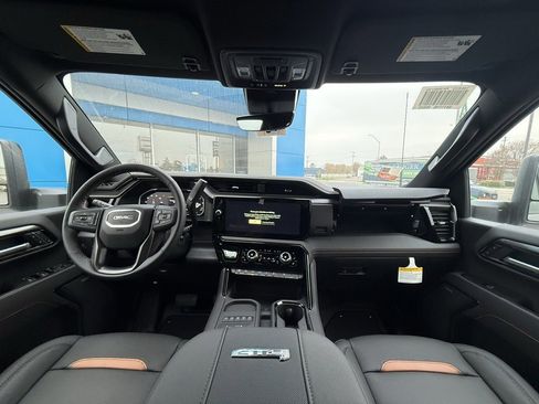 New 2026 GMC Sierra 2500 AT4 w/ AT4 Premium Plus Package image 14