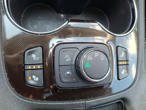 Used 2023 GMC Acadia AT4 AWD/4WD image 19