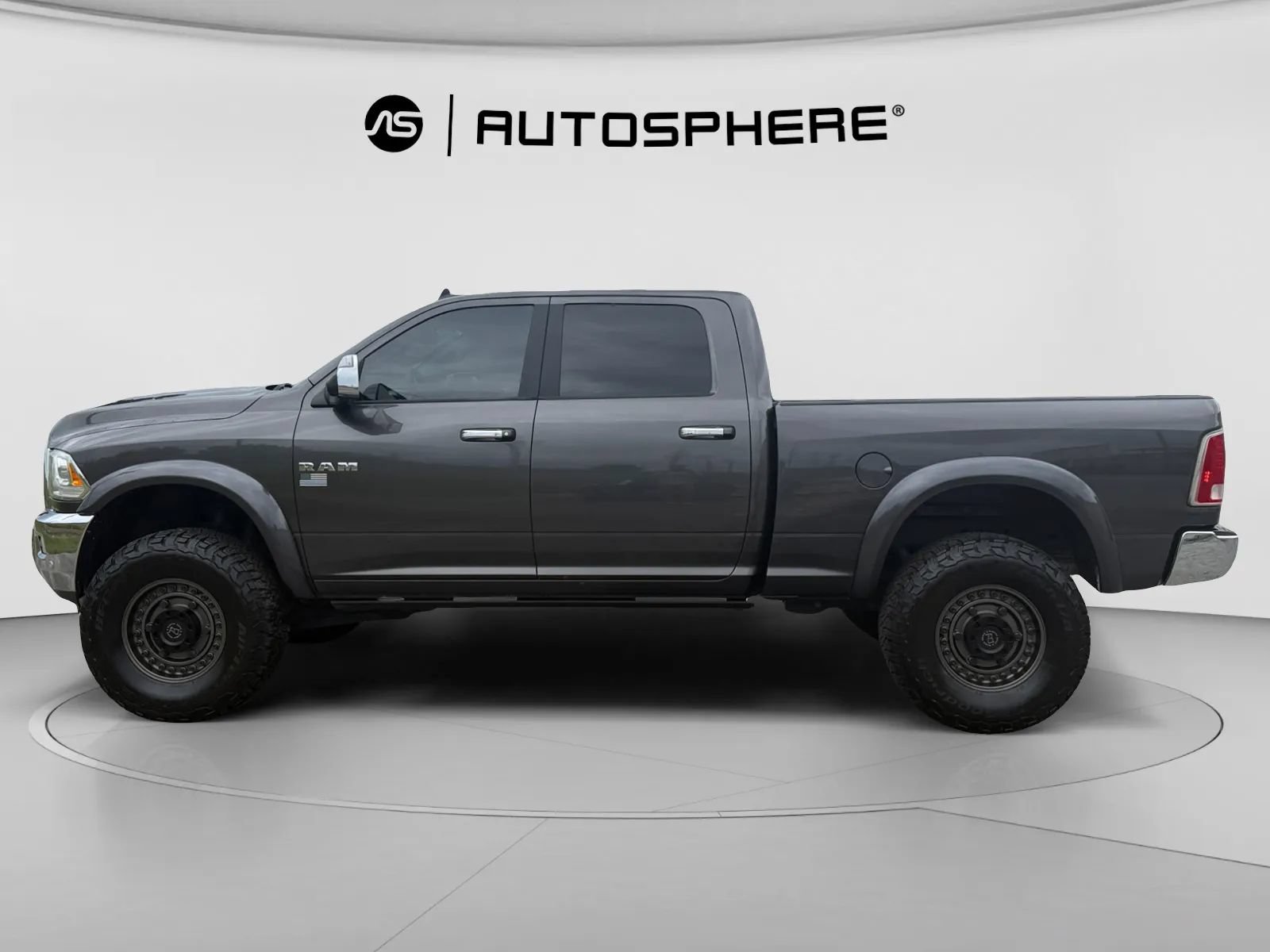Used 2017 RAM 2500 Laramie AWD/4WD image 4