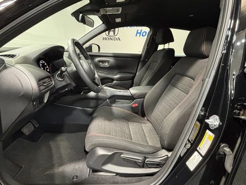 Certified 2024 Honda HR-V Sport image 11