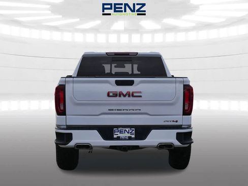 Used 2022 GMC Sierra 1500 AT4 w/ AT4 Preferred Package AWD/4WD image 6