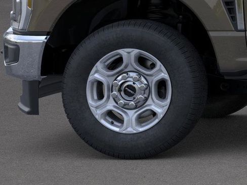 New 2026 Ford F250 XLT w/ XLT Premium Package AWD/4WD image 48