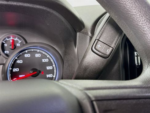 Used 2025 Chevrolet Silverado 1500 Custom image 16