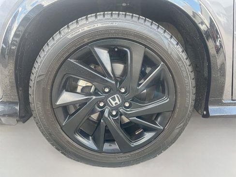 Used 2021 Honda HR-V Sport image 28