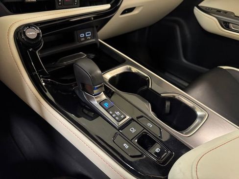 Used 2024 Lexus NX 250 FWD w/ Cold Area Package image 17