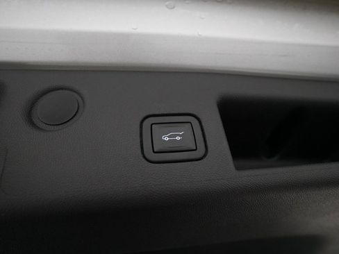 Certified 2021 Chevrolet Equinox LT image 15