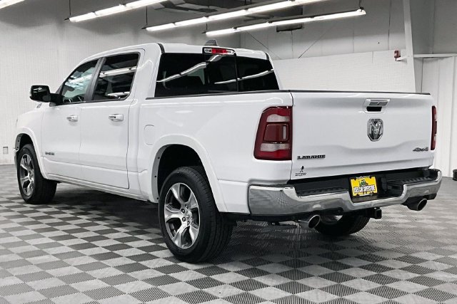 Used 2022 RAM 1500 Laramie AWD/4WD image 2