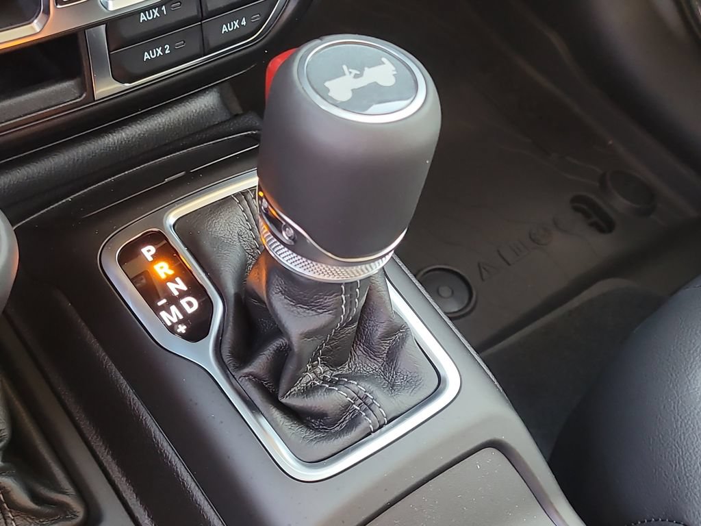 New 2026 Jeep Wrangler Unlimited Sahara AWD/4WD image 31