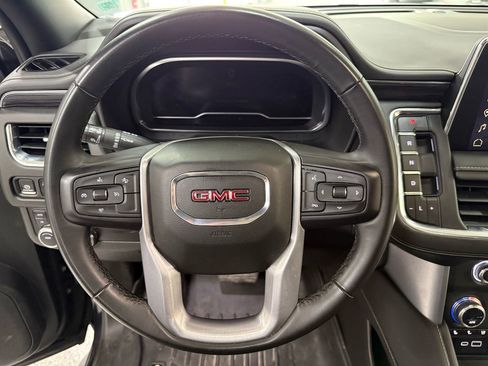 Used 2023 GMC Yukon SLT image 30
