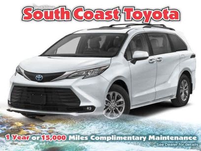 Used 2025 Toyota Sienna XLE w/ XLE Plus Package