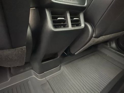 Used 2025 Chevrolet Equinox ACTIV image 27