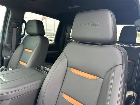 New 2026 GMC Sierra 2500 AT4 w/ AT4 Premium Plus Package AWD/4WD image 30