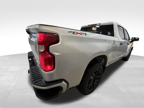 Used 2022 Chevrolet Silverado 1500 Custom AWD/4WD image 5