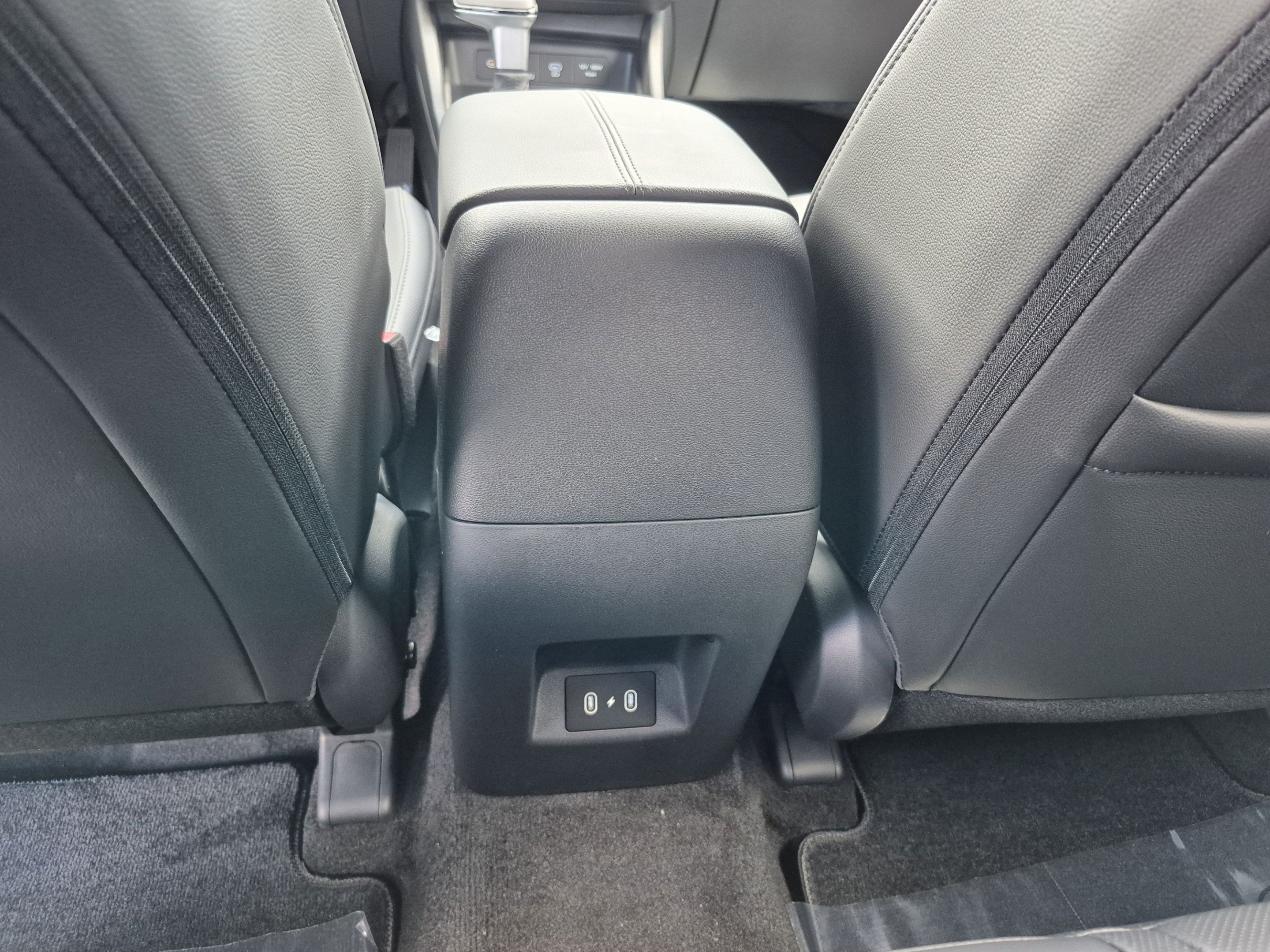 New 2027 Hyundai Santa Cruz SE FWD image 14