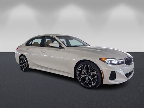 New 2026 BMW 330i Sedan image 1