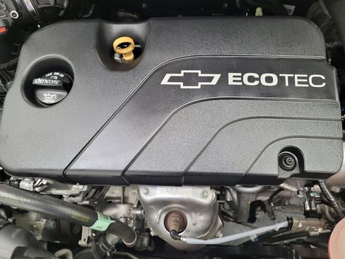 Used 2020 Chevrolet Spark ACTIV FWD image 30