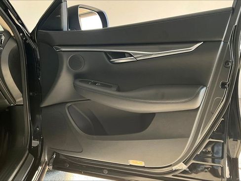 Certified 2025 INFINITI QX50 Luxe image 23