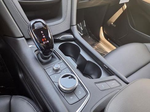 New 2026 Cadillac XT5 Luxury AWD/4WD image 15