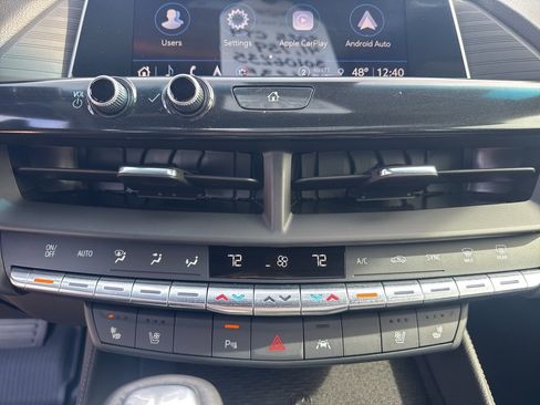 Certified 2025 Cadillac CT4 Premium Luxury image 30