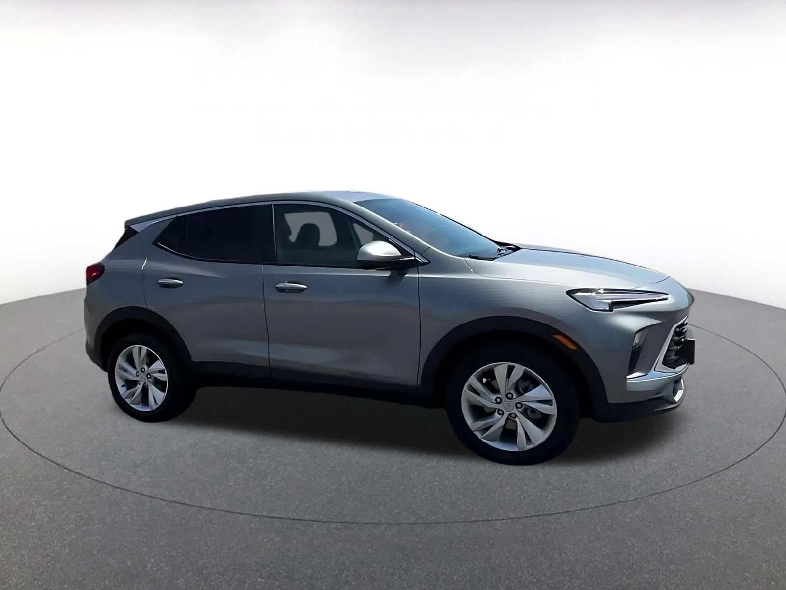Used 2026 Buick Encore GX Preferred FWD image 2